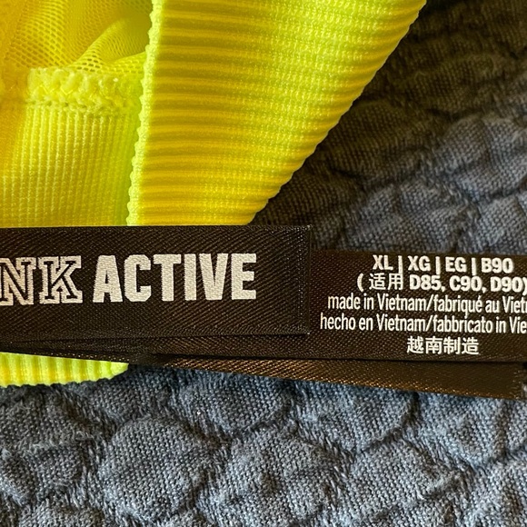 VS PINK Active Seamless Air Medium Impact Sports Bra in Electro Yellow Sz XL - Picture 10 of 12